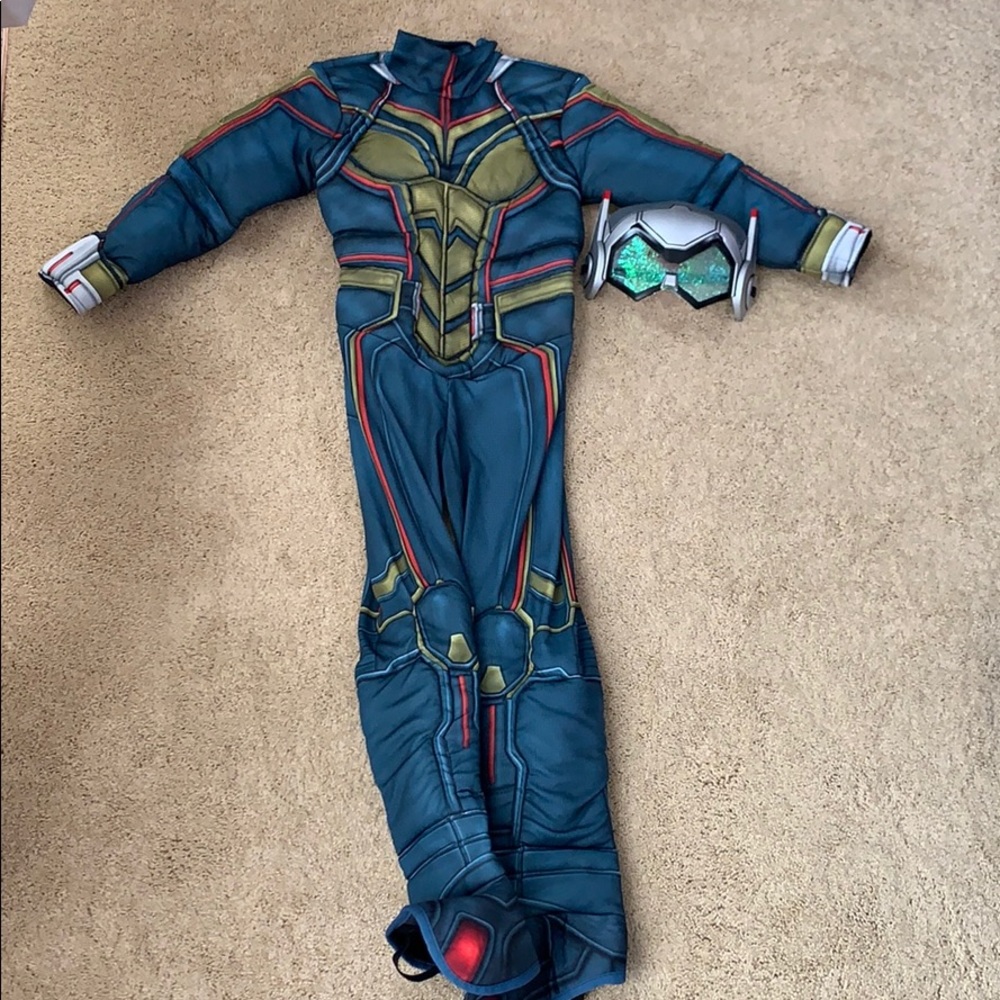 Small kids Wasp costume with mask